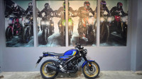 YAMAHA 