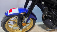 YAMAHA 
