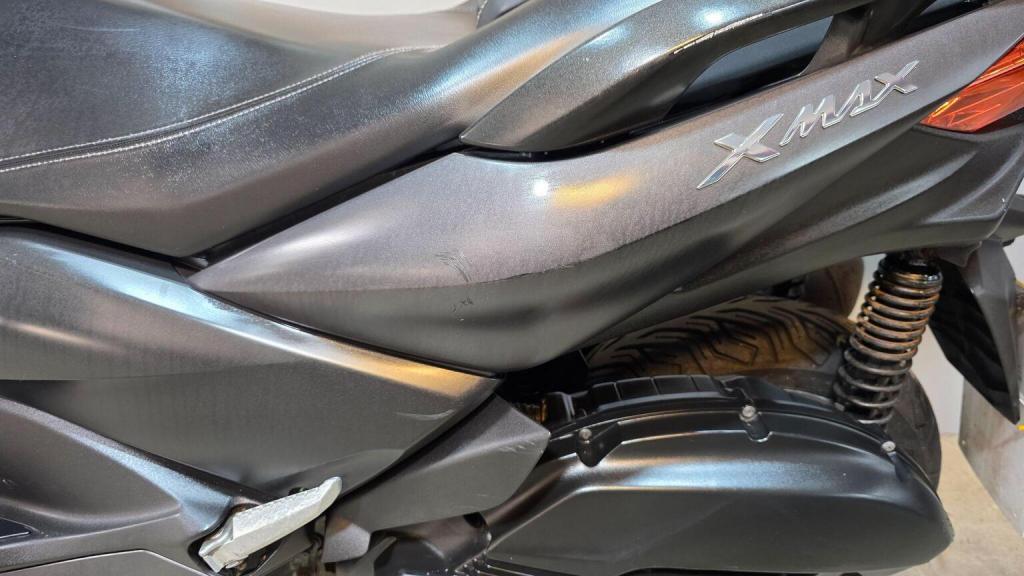YAMAHA X-Max