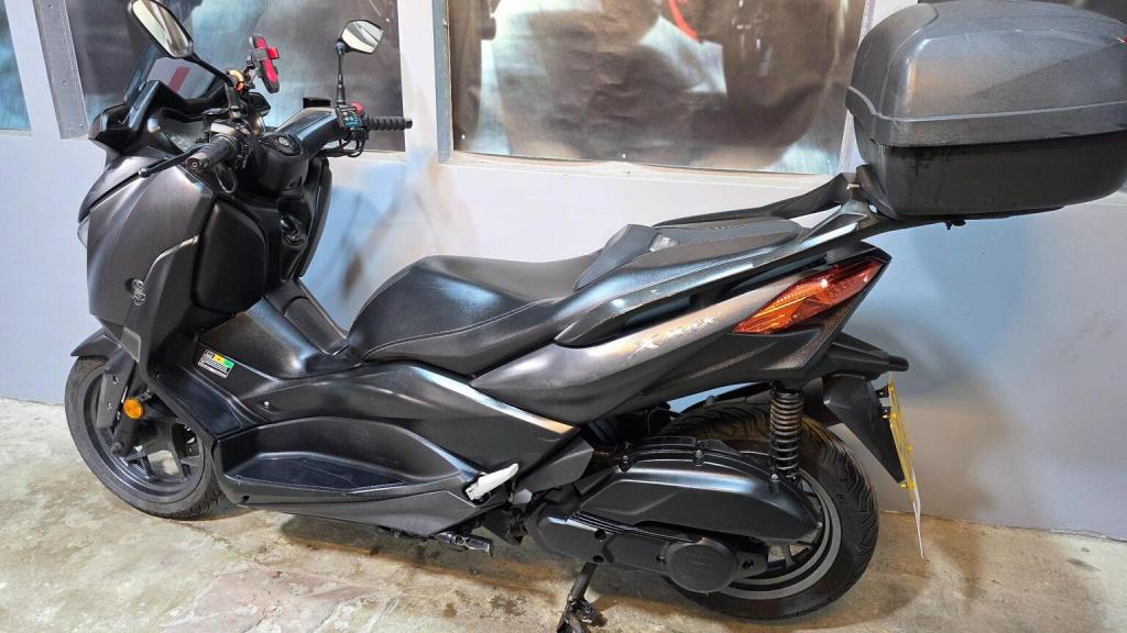 YAMAHA X-Max