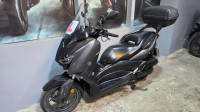 YAMAHA X-Max