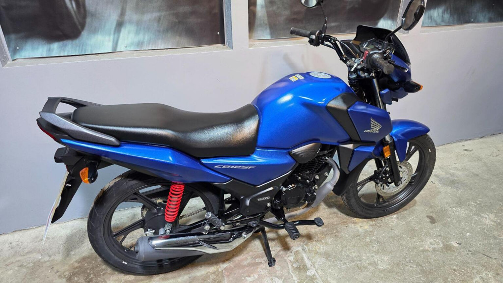 HONDA CB125F