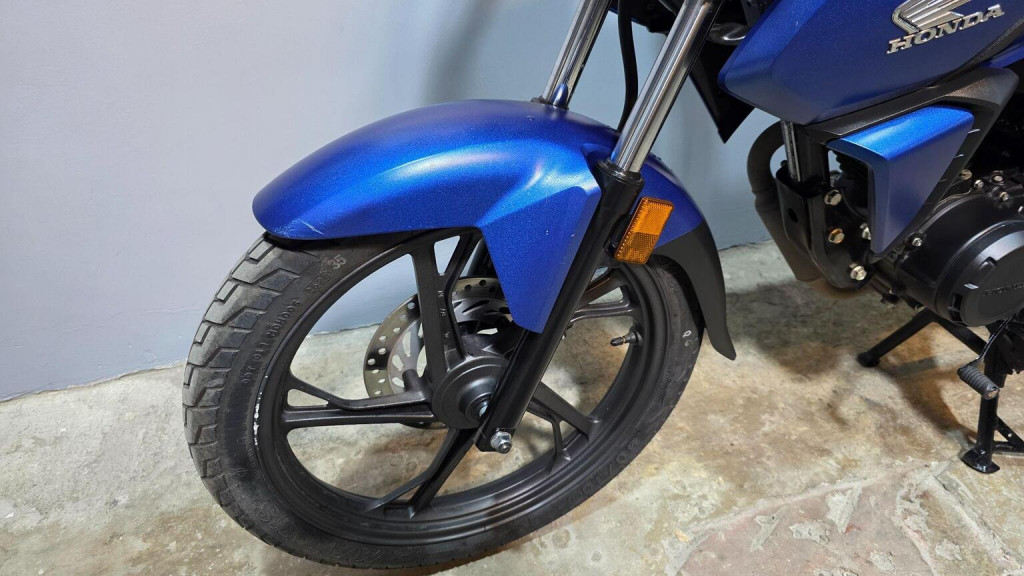 HONDA CB125F