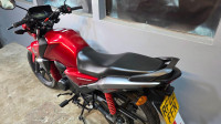 HONDA CB125F