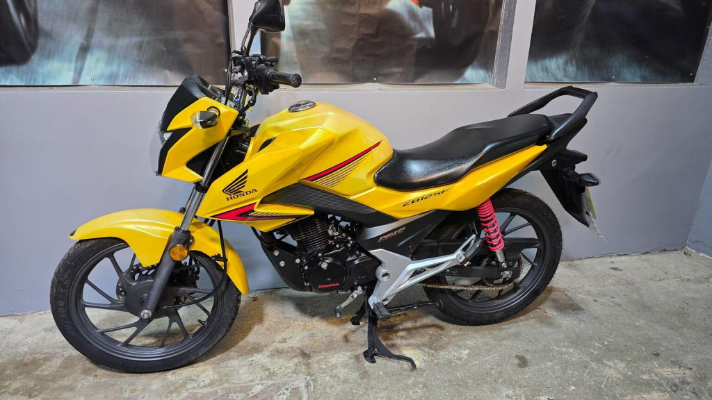 HONDA CB125F
