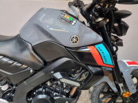 YAMAHA MT-125