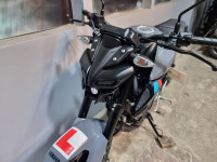 YAMAHA MT-125