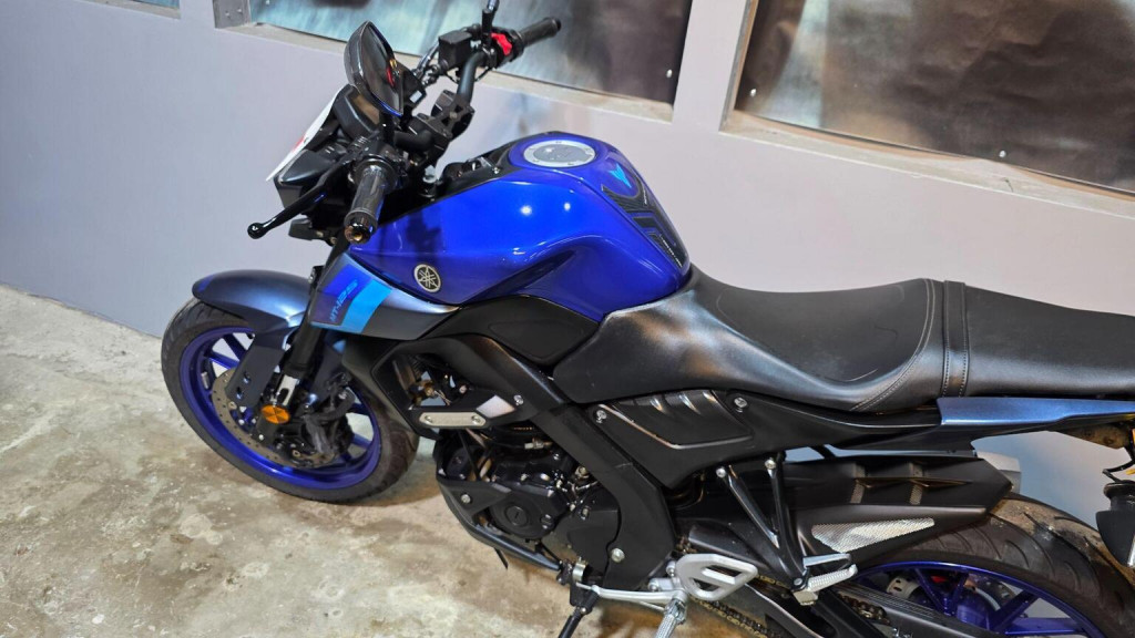 YAMAHA MT-125