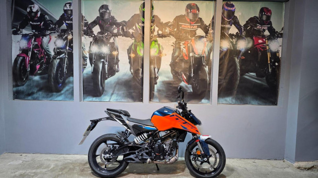 KTM 125 DUKE