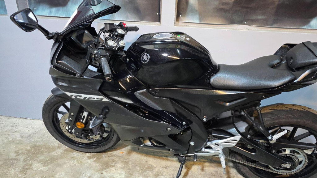 YAMAHA R125