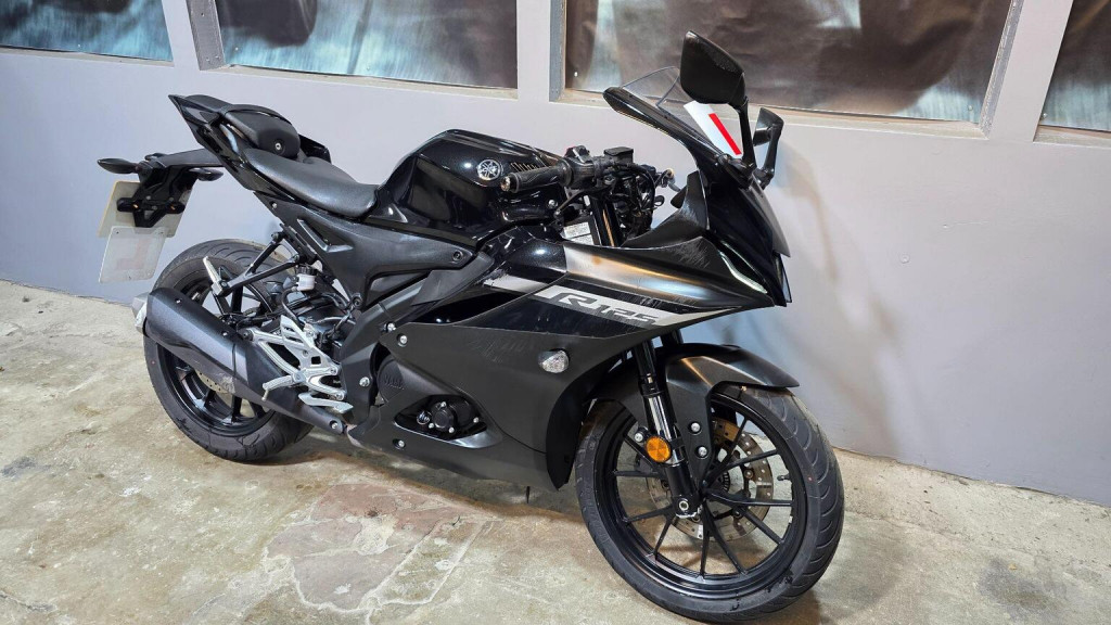 YAMAHA R125