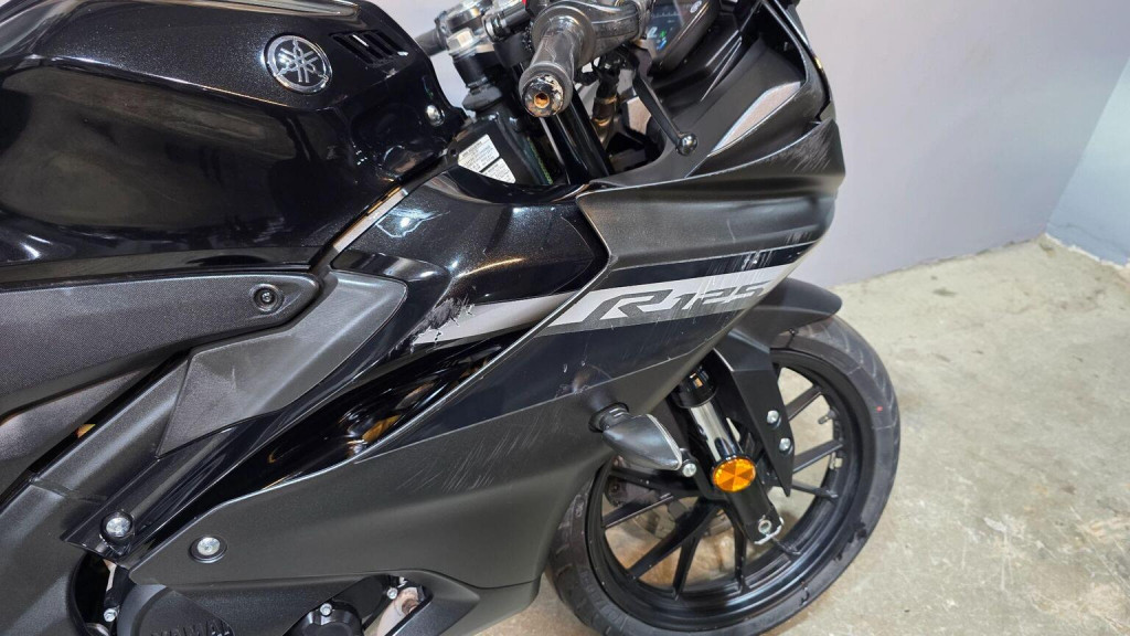 YAMAHA R125