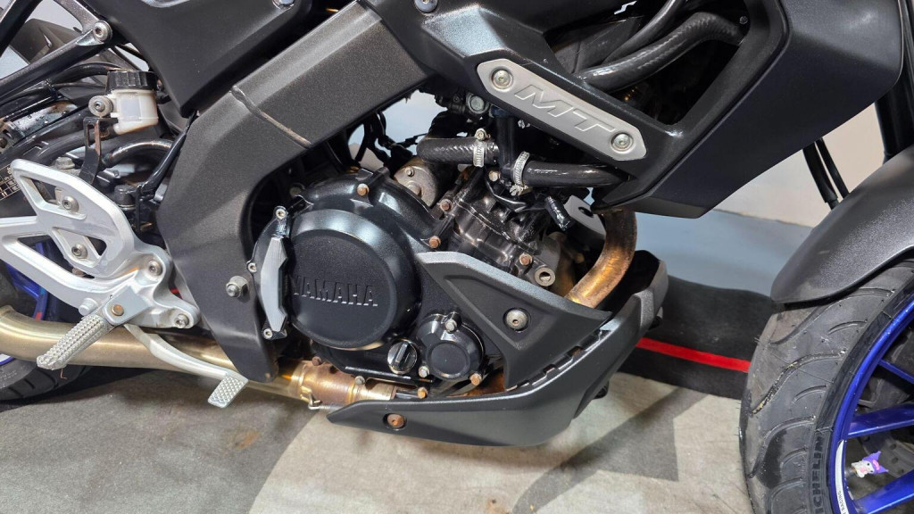 YAMAHA MT-125