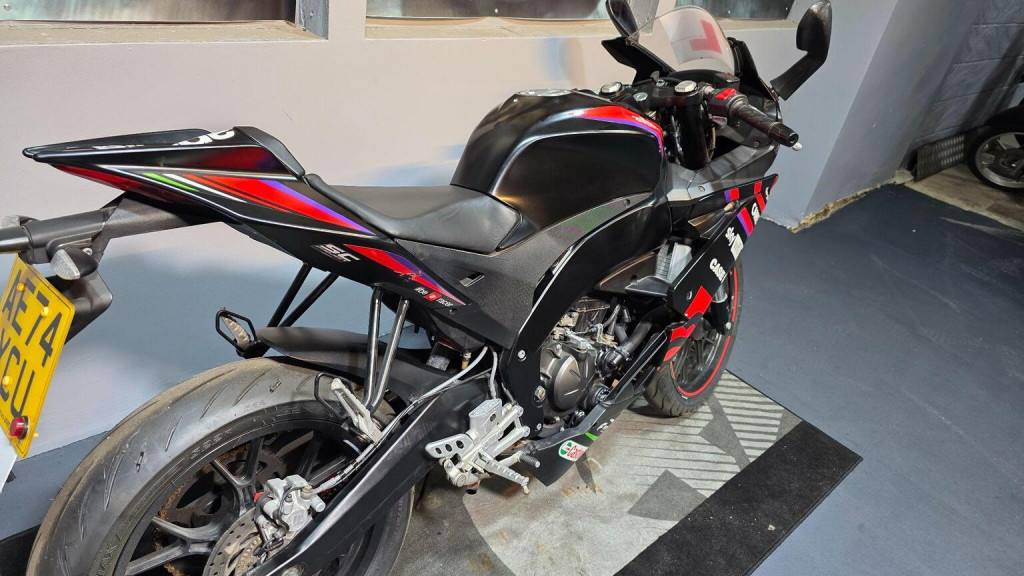 APRILIA RS 125