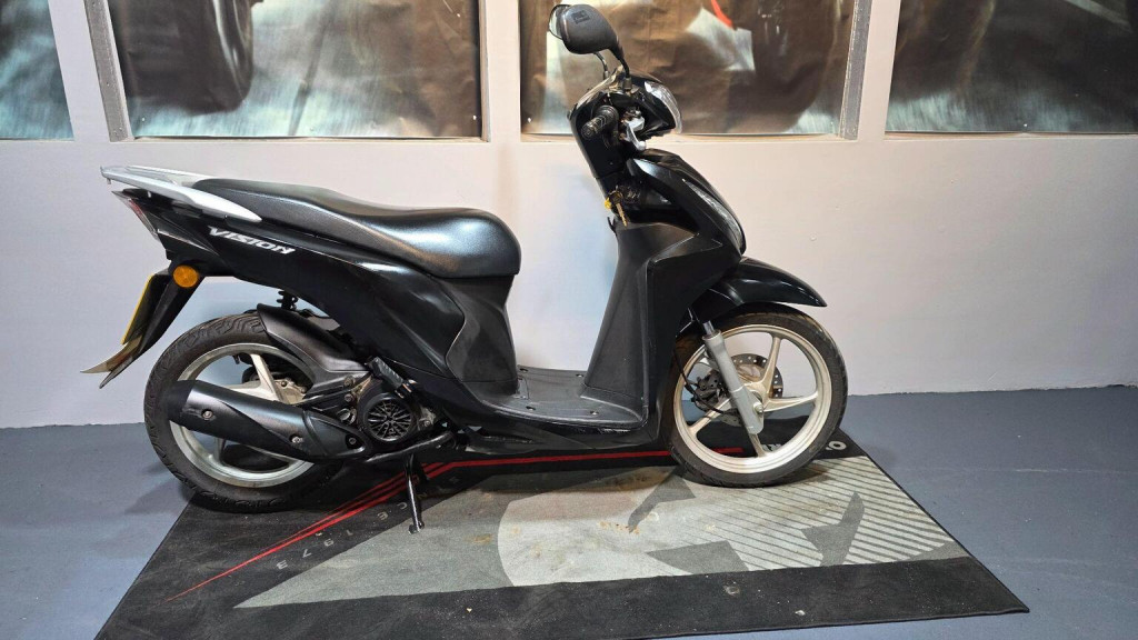 HONDA VISION 110