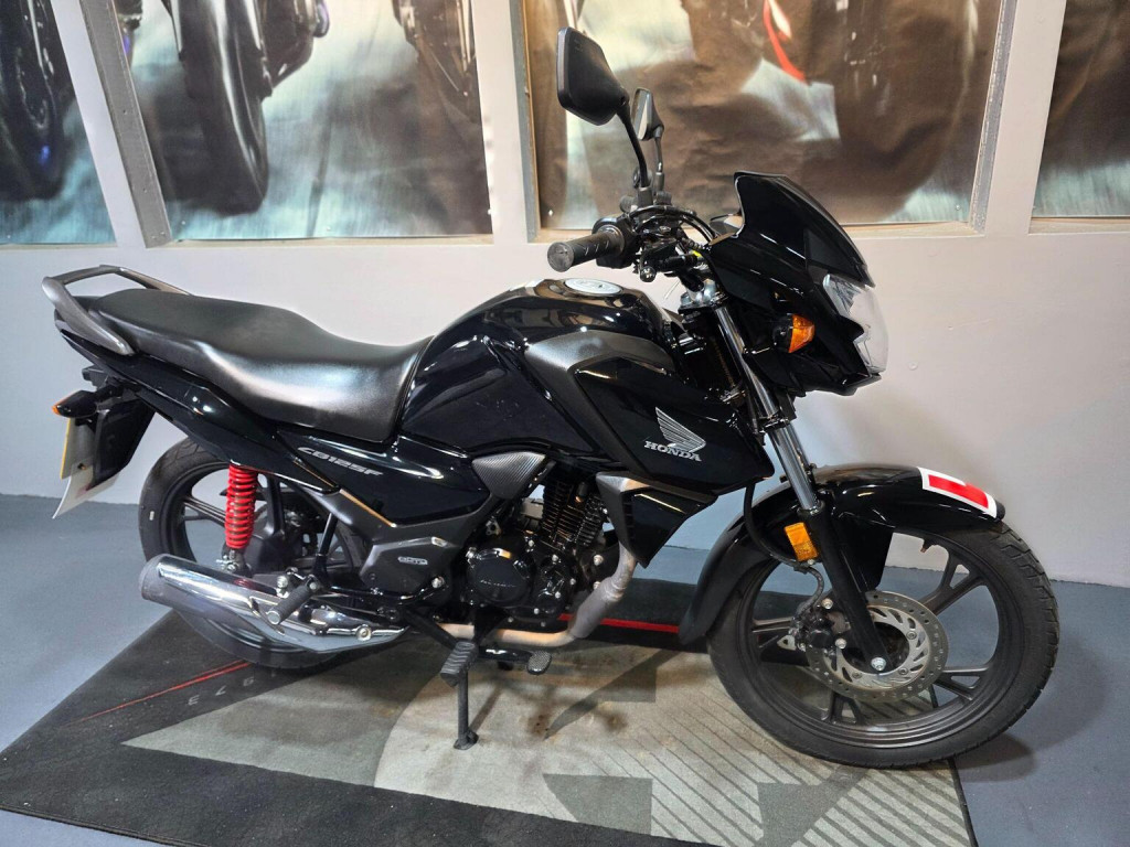 HONDA CB125F