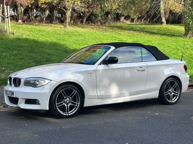 BMW 1 SERIES