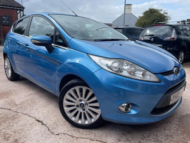 FORD FIESTA 1.4 Titanium 5dr