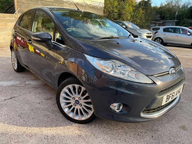 FORD FIESTA 1.4 Titanium 5dr
