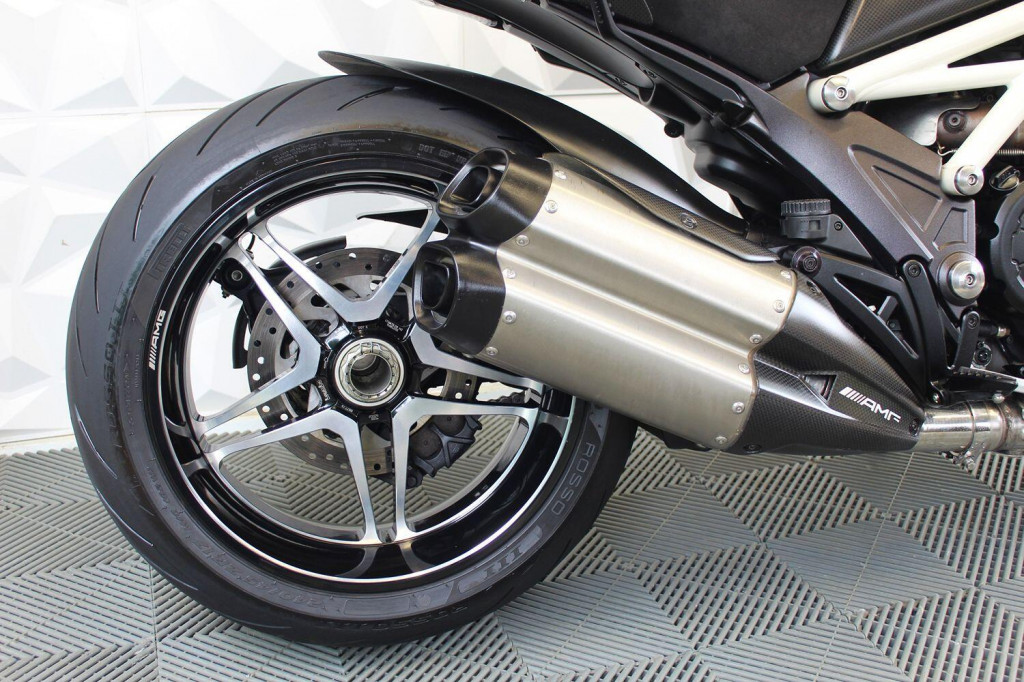 DUCATI DIAVEL