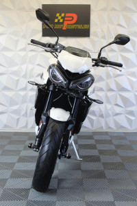 TRIUMPH STREET TRIPLE 765