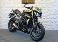 TRIUMPH STREET TRIPLE 765