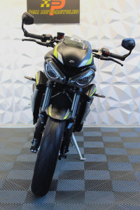 TRIUMPH STREET TRIPLE 765