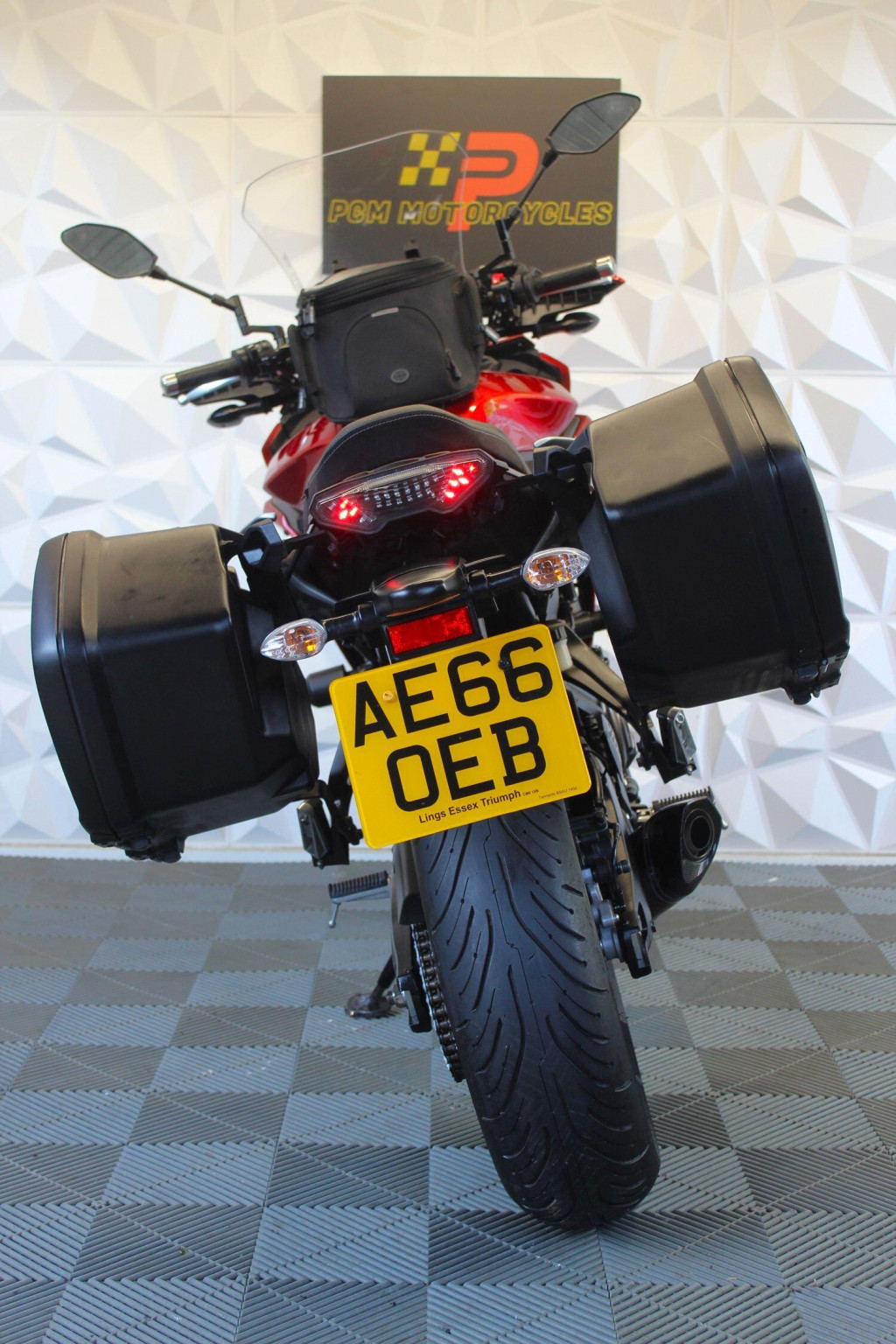 YAMAHA Tracer 700