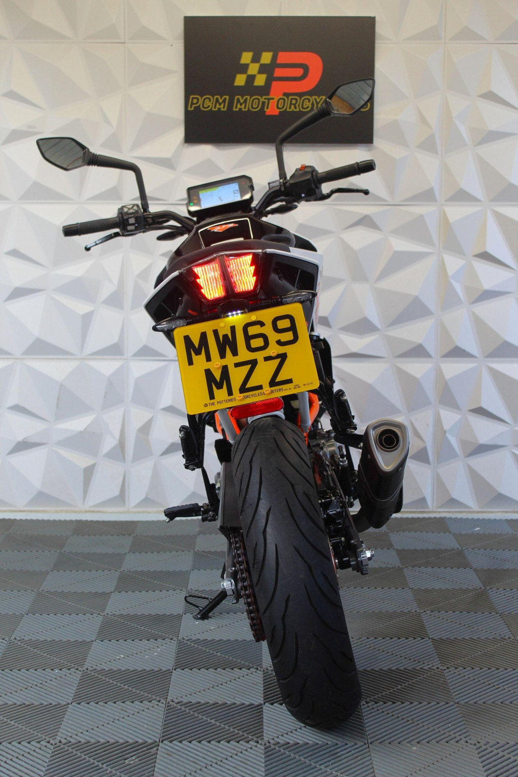 KTM 390 DUKE