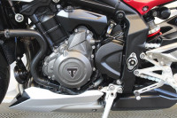 TRIUMPH STREET TRIPLE 765