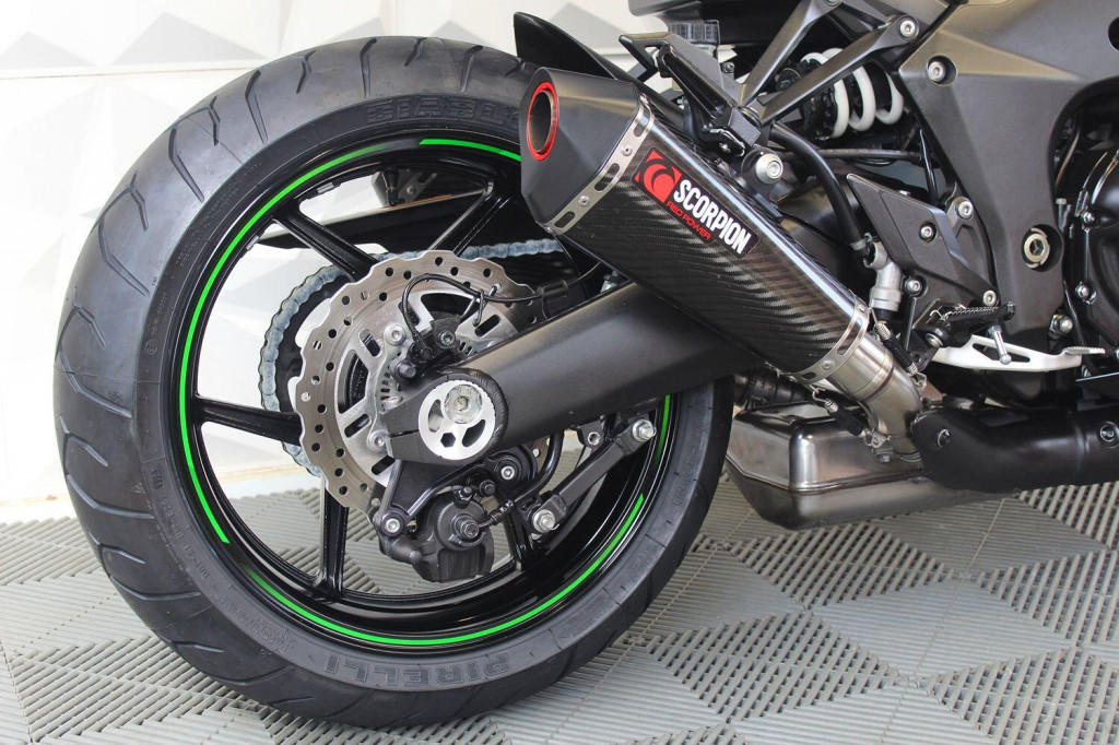 KAWASAKI Z1000