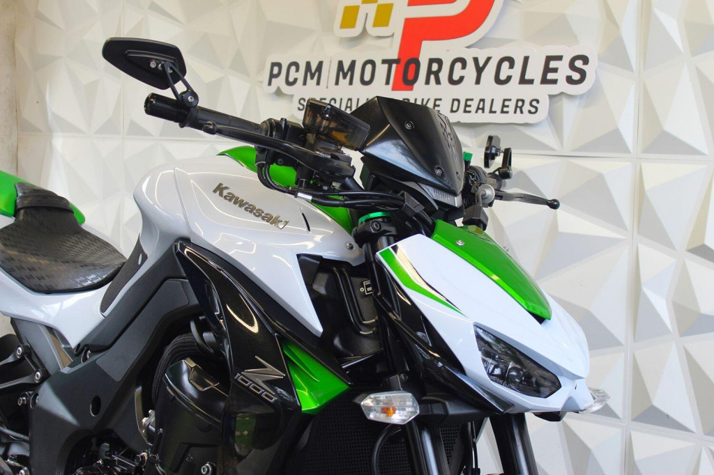 KAWASAKI Z1000