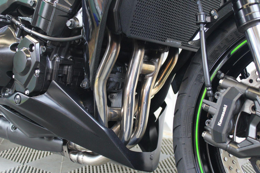 KAWASAKI Z1000