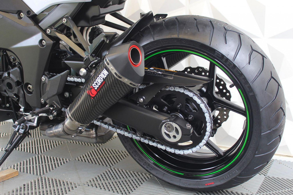 KAWASAKI Z1000