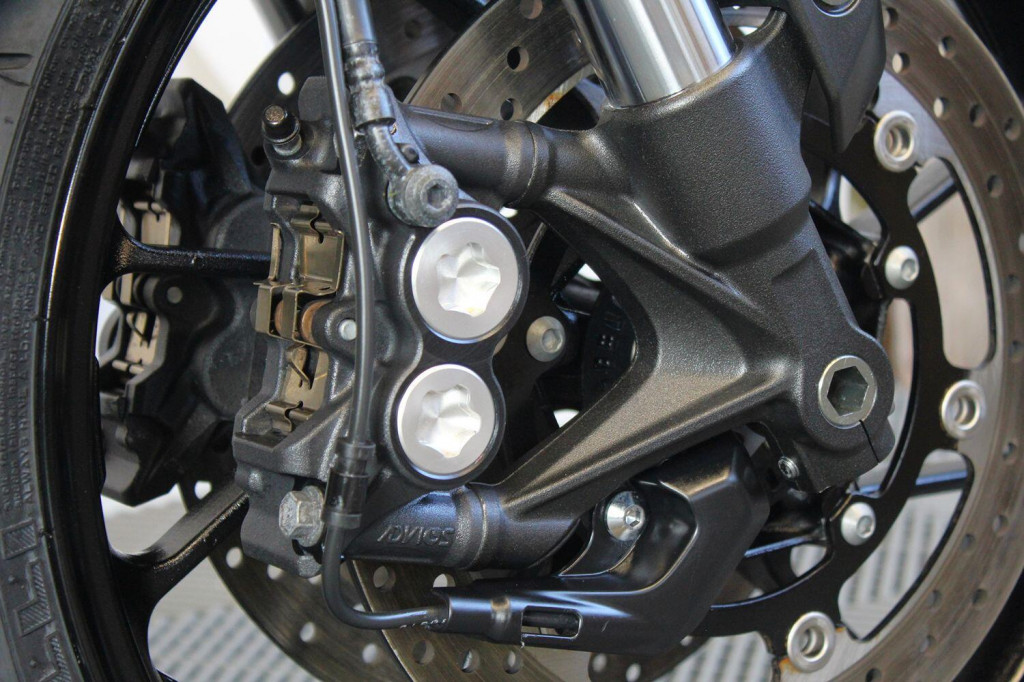 YAMAHA MT-09