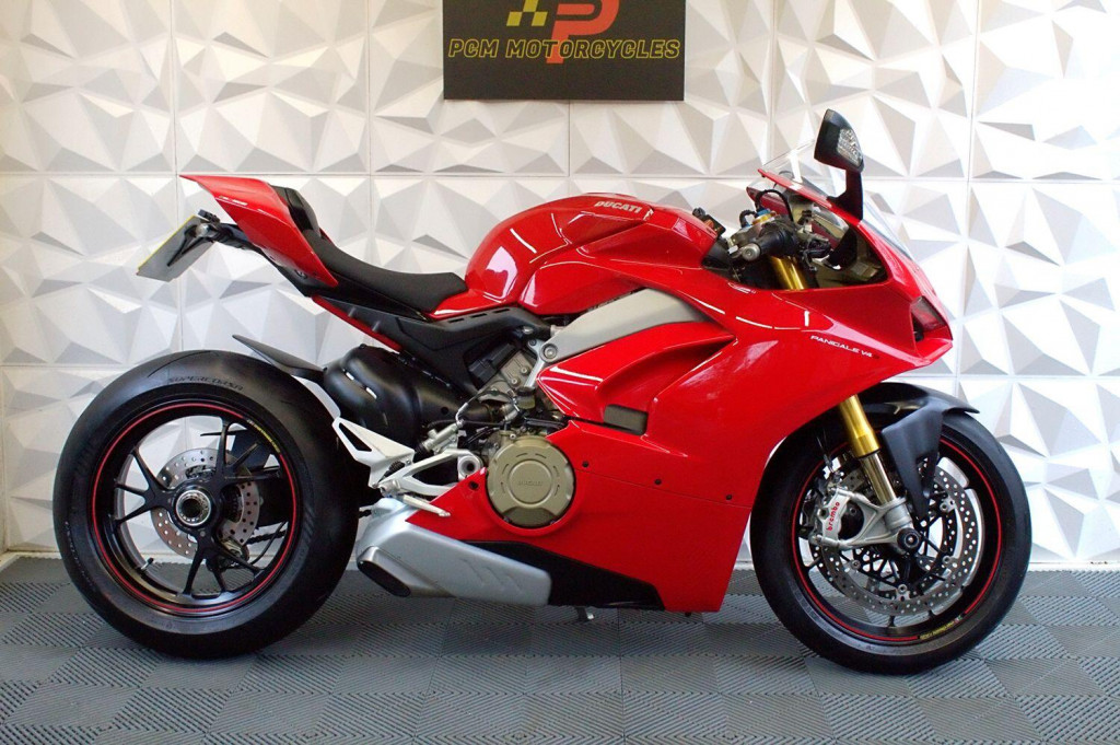 DUCATI PANIGALE V4S