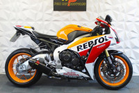HONDA CBR1000RR Fireblade