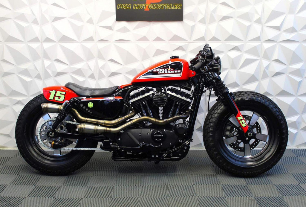 HARLEY-DAVIDSON Sportster
