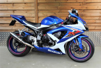 SUZUKI GSXR750