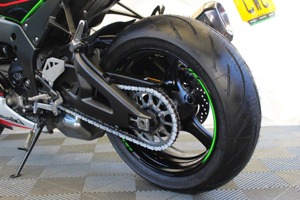 KAWASAKI NINJA ZX-10R