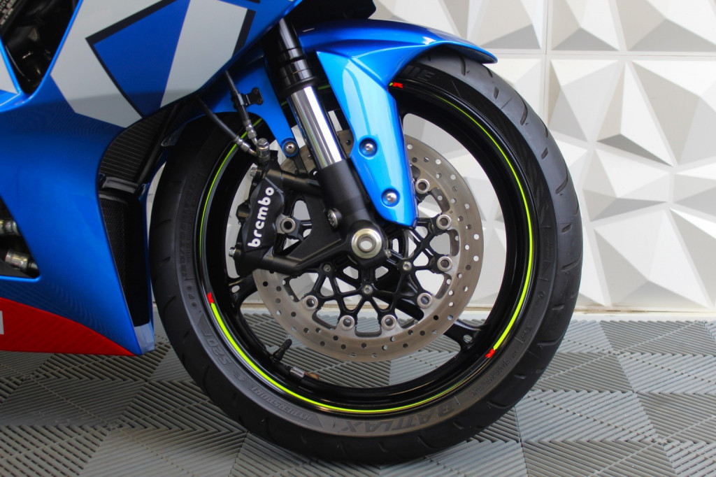 SUZUKI GSXR1000