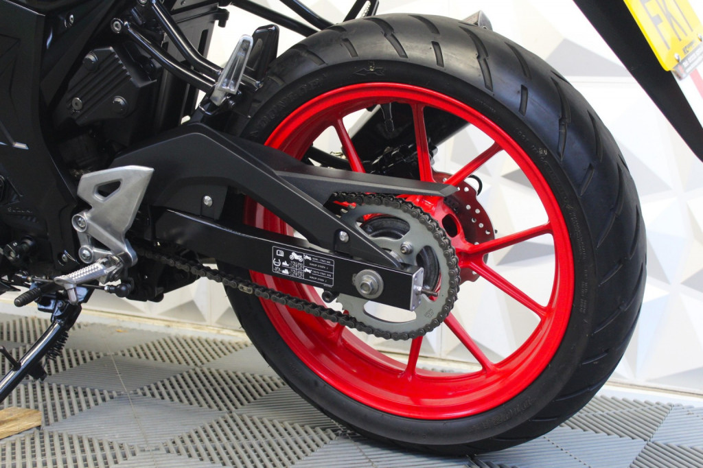 SUZUKI GSXR125