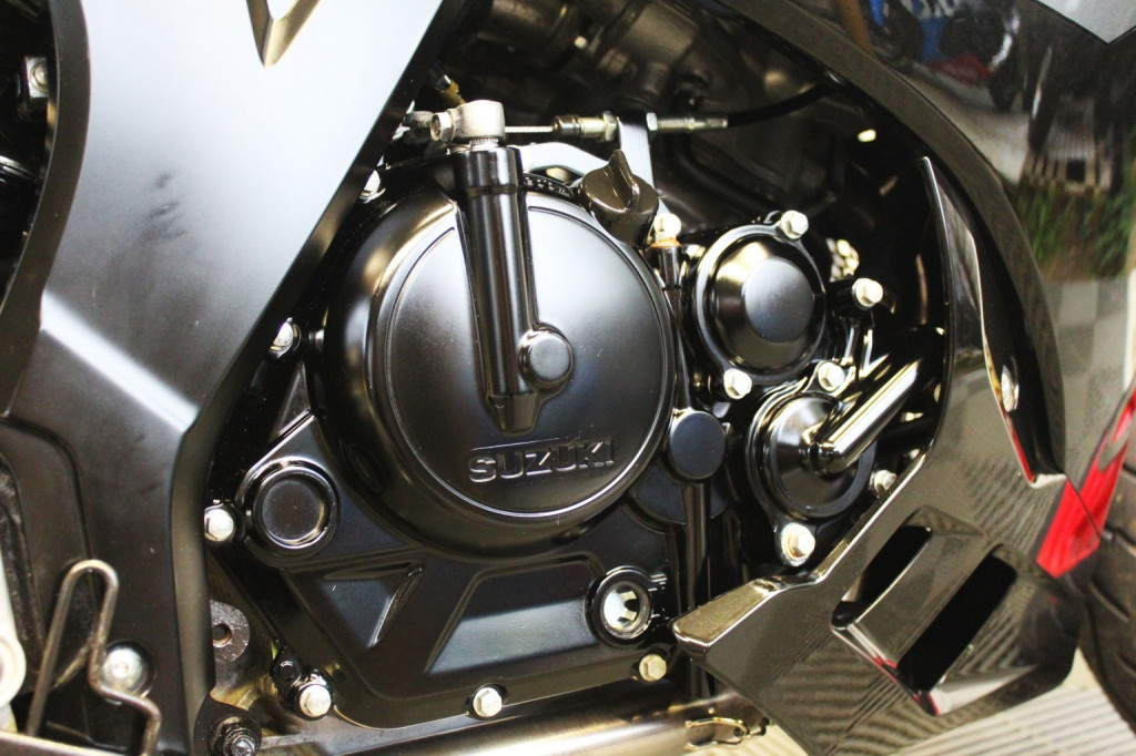 SUZUKI GSXR125