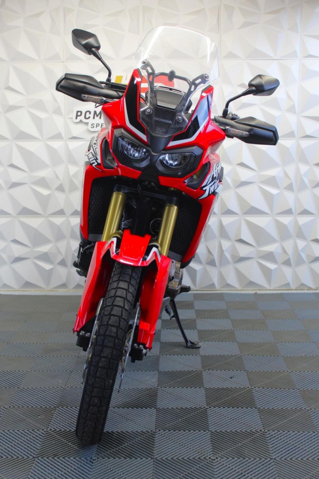 HONDA CRF1000L Africa Twin