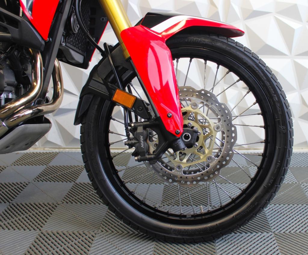 HONDA CRF1000L Africa Twin