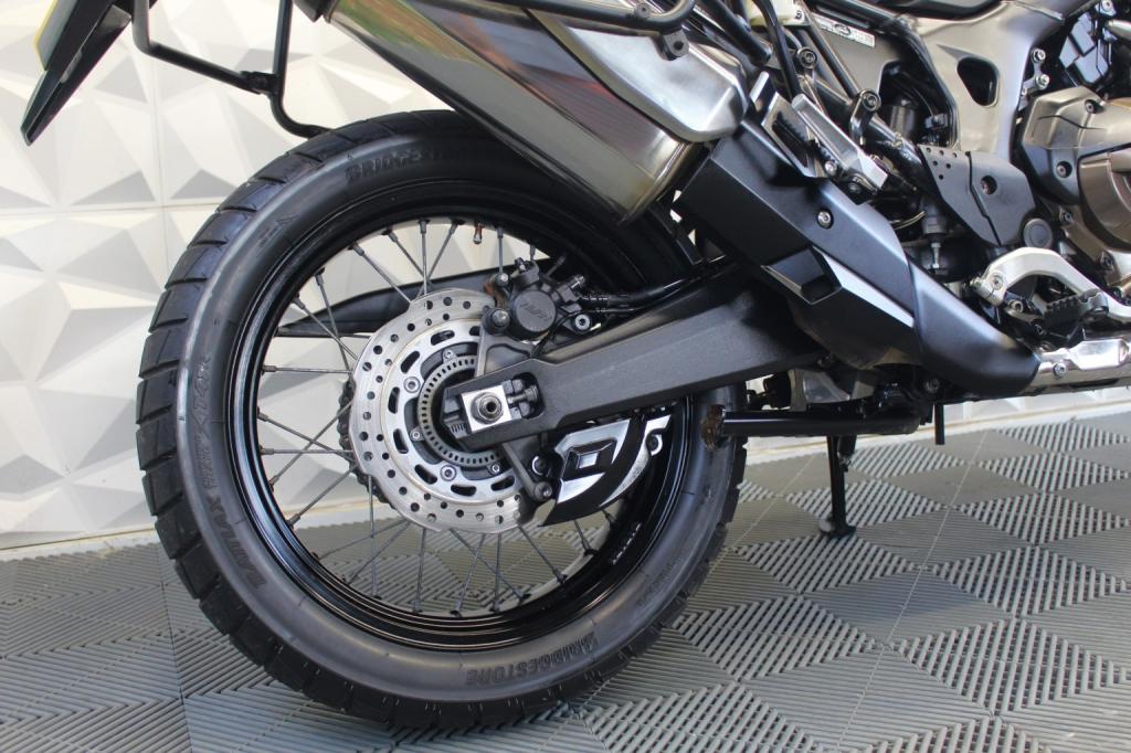 HONDA CRF1000L Africa Twin