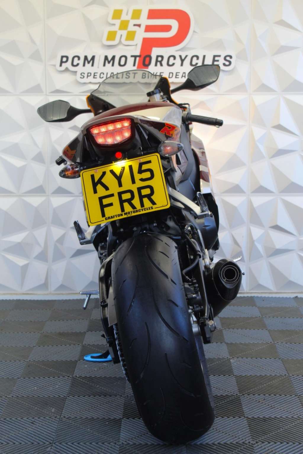 HONDA CBR1000RR Fireblade