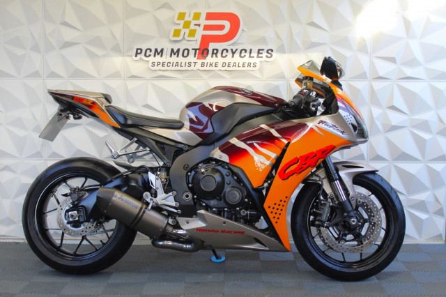 HONDA CBR1000RR Fireblade