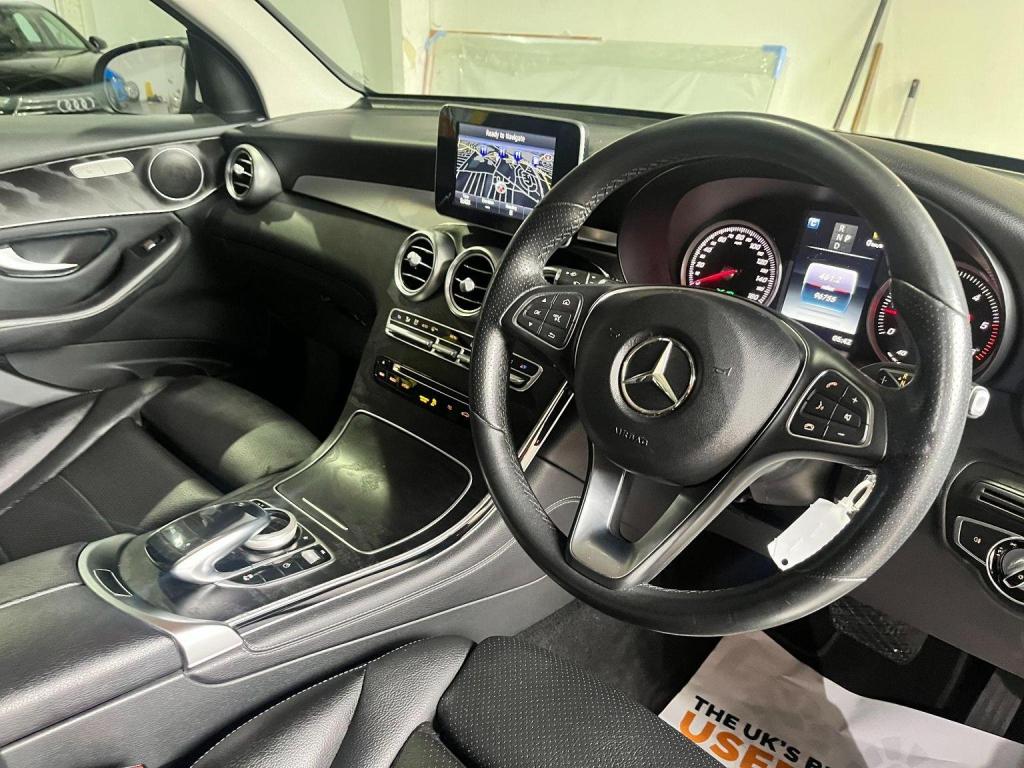 MERCEDES-BENZ GLC
