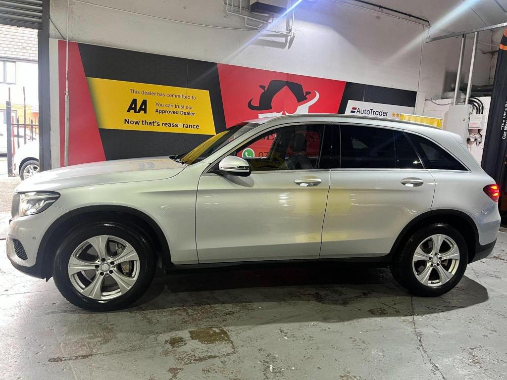 MERCEDES-BENZ GLC